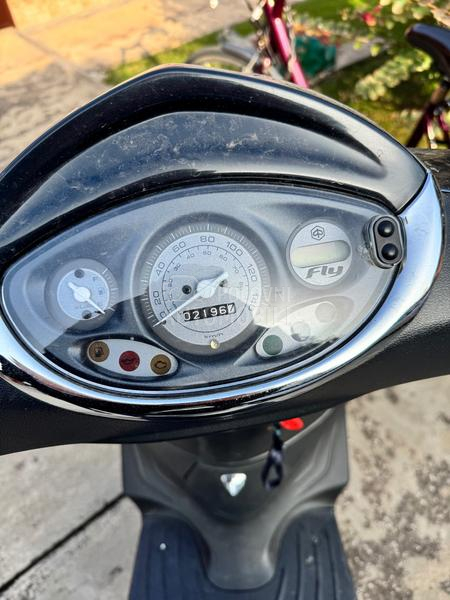 Piaggio Fly