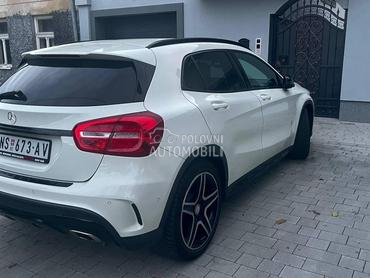 Mercedes Benz GLA 220 220d