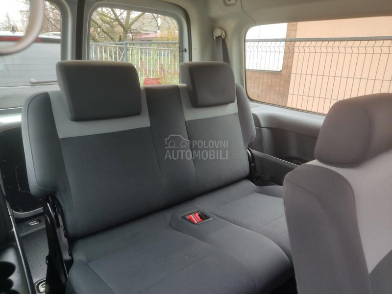Volkswagen Caddy DSG 7 sed
