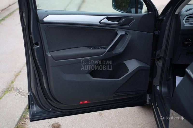 Volkswagen Tiguan 1.6TDi SPORT STYLE