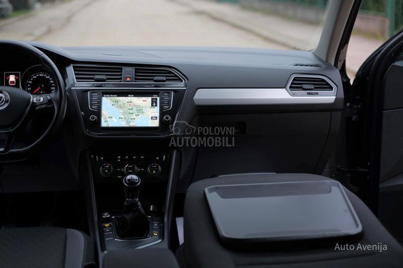 Volkswagen Tiguan 1.6TDi SPORT STYLE
