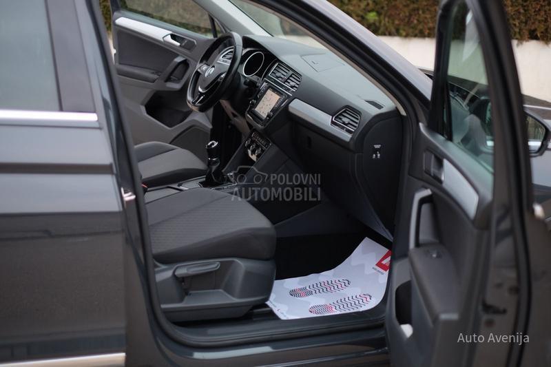 Volkswagen Tiguan 1.6TDi SPORT STYLE