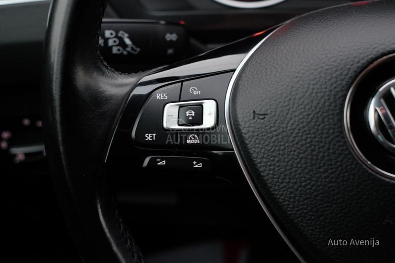 Volkswagen Tiguan 1.6TDi SPORT STYLE