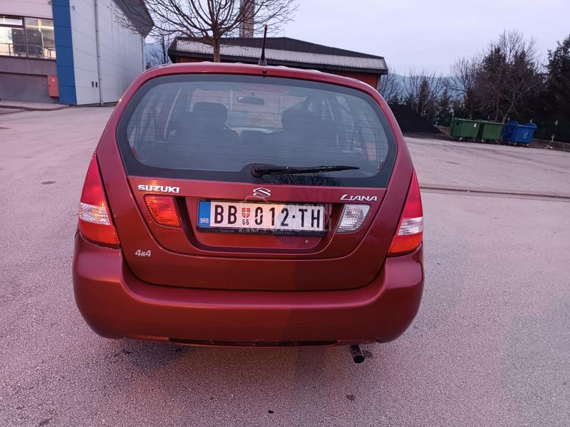 Suzuki Liana 4 x4