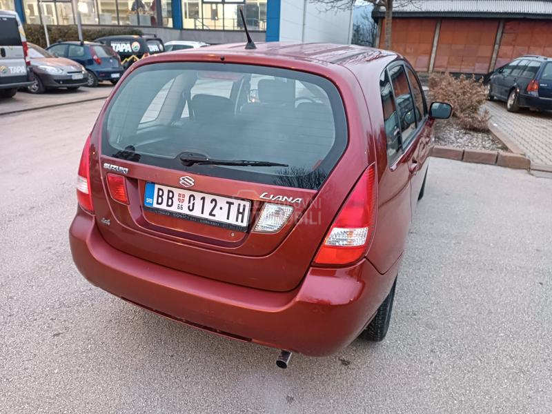 Suzuki Liana 4 x4