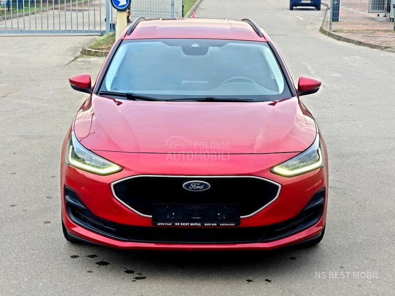 Ford Focus 1.5TDCi LED/NAV/PDC
