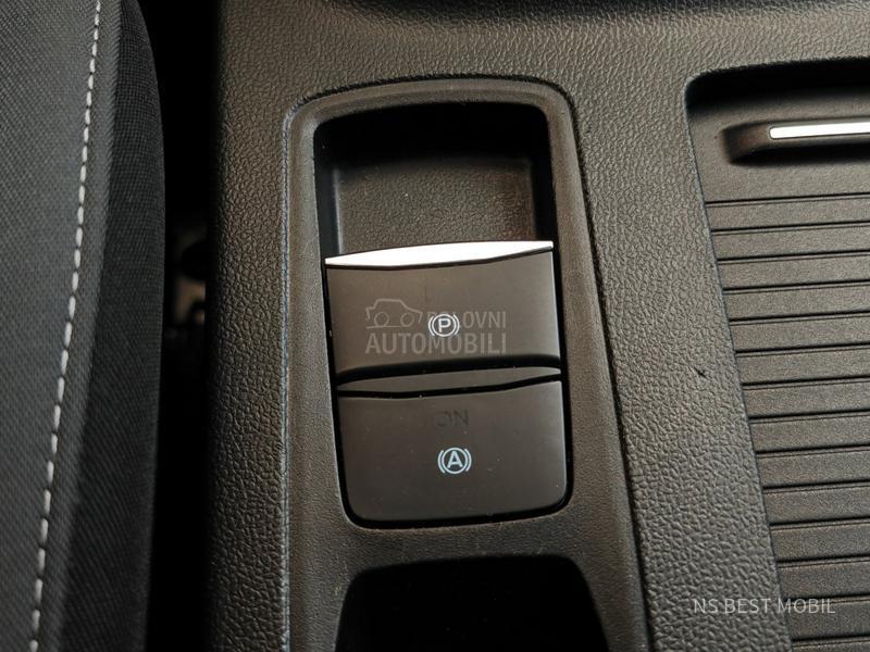 Ford Focus 1.5TDCi LED/NAV/PDC