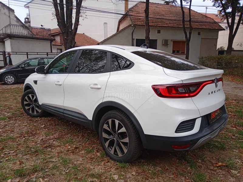 Renault Megane Conquest ARKANA  MILD HIBRID