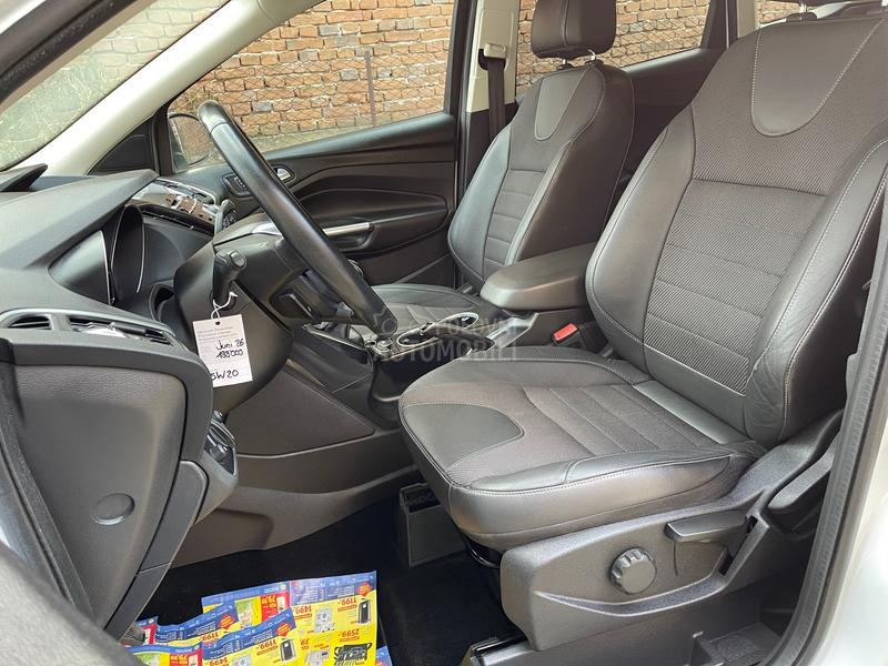 Ford Kuga 1.6 T0P / SWICA /