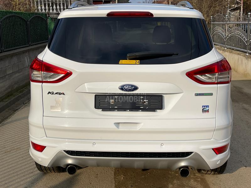 Ford Kuga 1.6 T0P / SWICA /