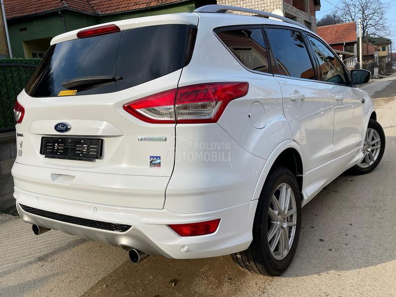 Ford Kuga 1.6 T0P / SWICA /