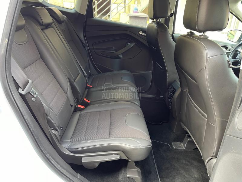 Ford Kuga 1.6 T0P / SWICA /