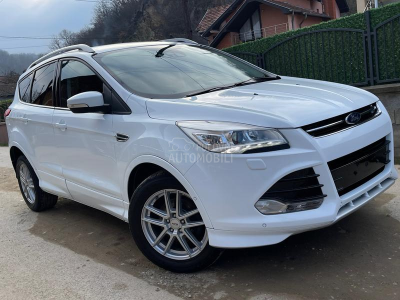 Ford Kuga 1.6 T0P / SWICA /