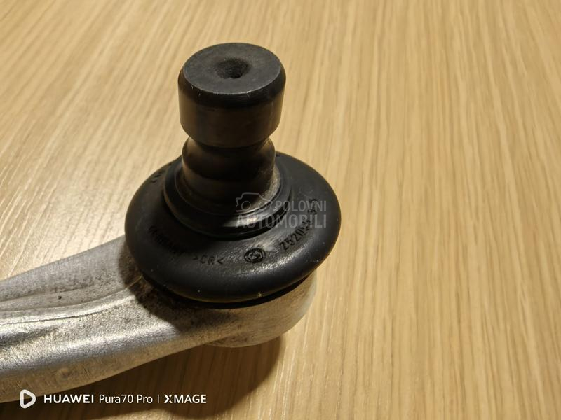 prednja desna gornja ramena