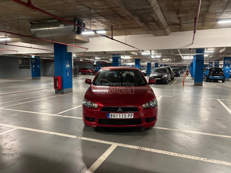 Mitsubishi Lancer 