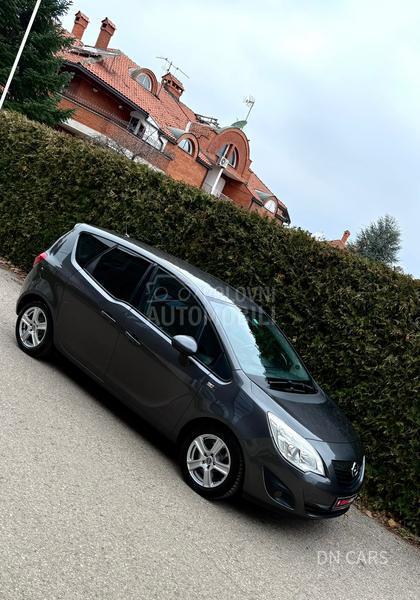 Opel Meriva DESINGNED CH