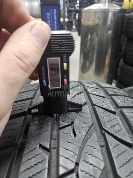 Falken 235/60 R17 Zimska