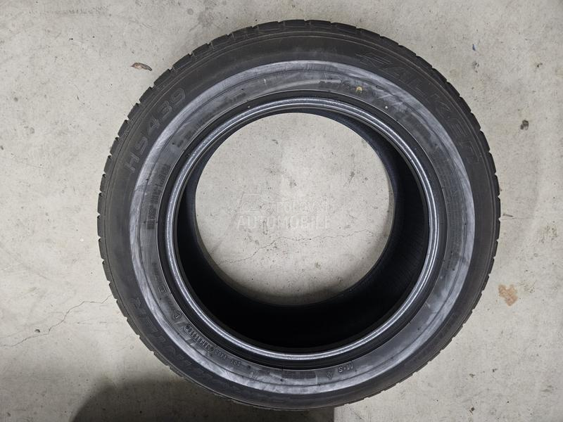 Falken 235/60 R17 Zimska