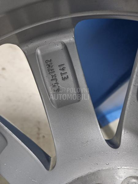 Continental 215/55 R17 Zimska