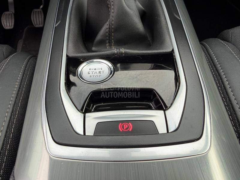 Peugeot 308 1.2. P.A.N.O ALLURE