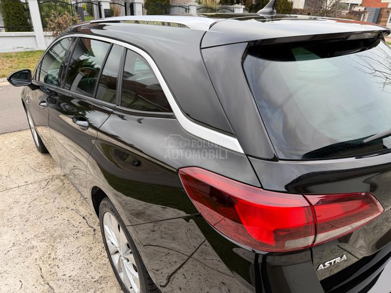 Opel Astra K 1.4 16v INNOVATION