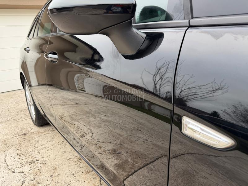 Opel Astra K 1.4 16v INNOVATION