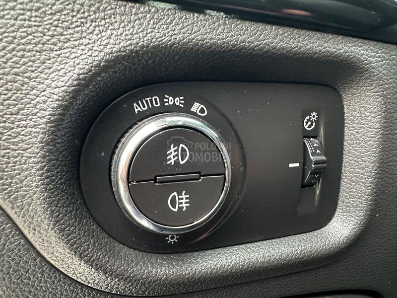 Opel Astra K 1.4 16v INNOVATION