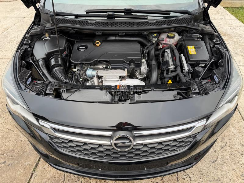 Opel Astra K 1.4 16v INNOVATION