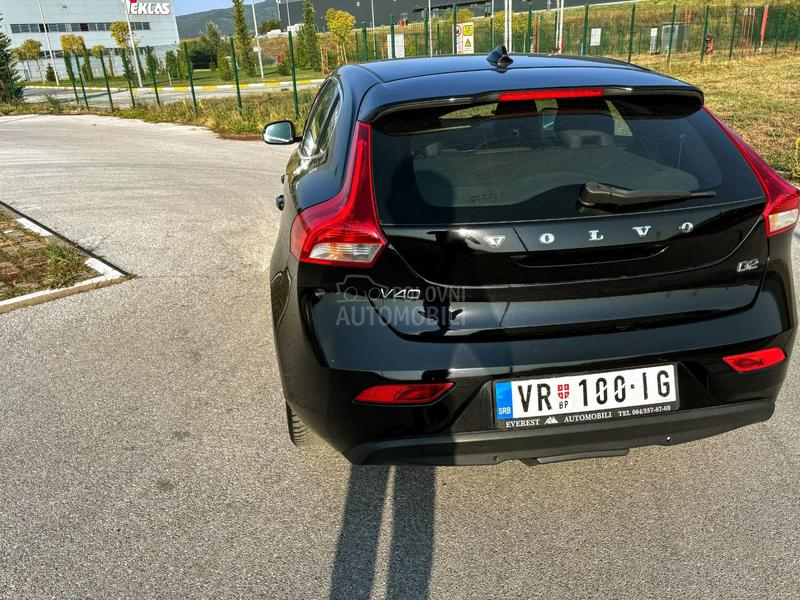 Volvo V40 D2 SUMMUM