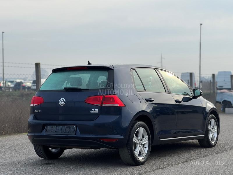 Volkswagen Golf 7 1.2 TSI // NAV