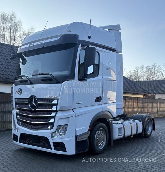Mercedes Benz Actros 1845 MEGA