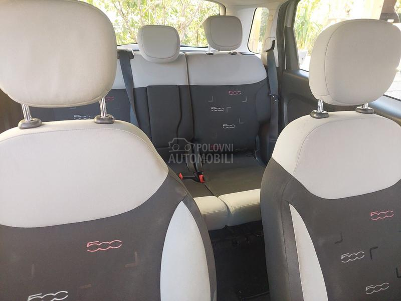 Fiat 500L pop star