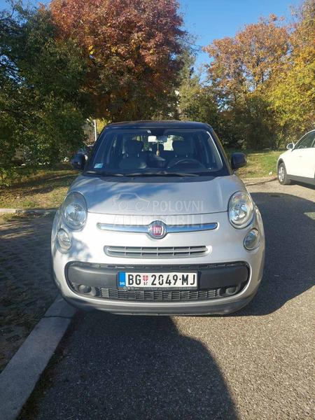 Fiat 500L pop star