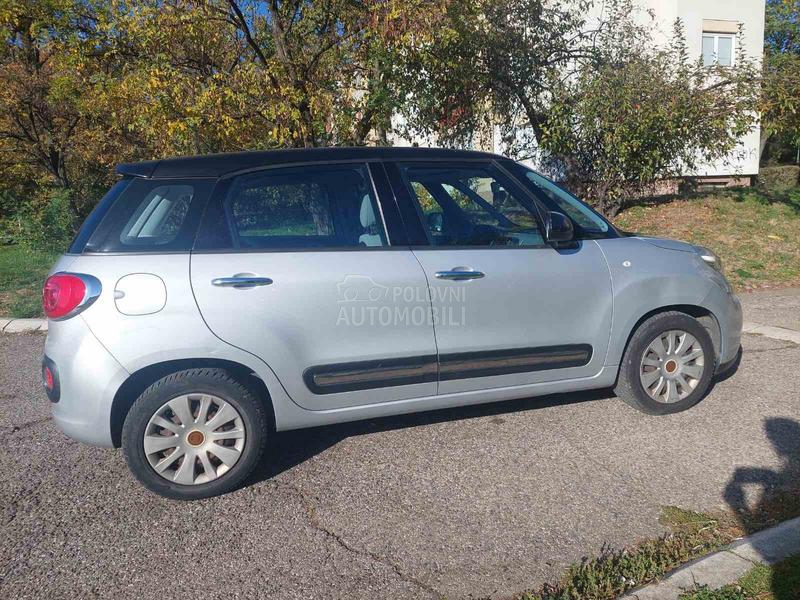 Fiat 500L pop star