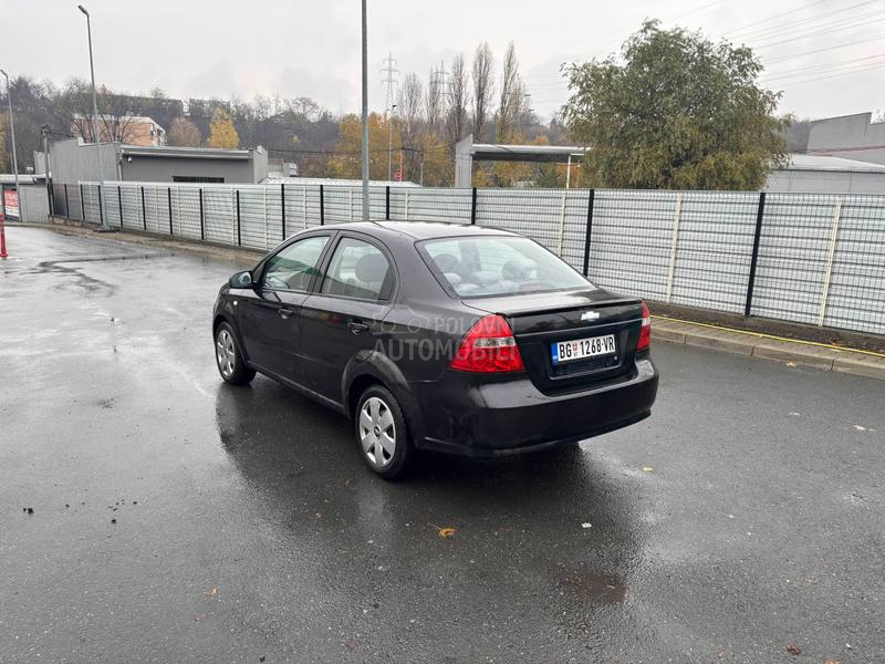 Chevrolet Aveo 