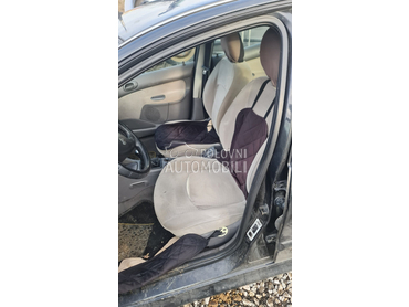 sediste za Peugeot 206 od 2001. do 2009. god.