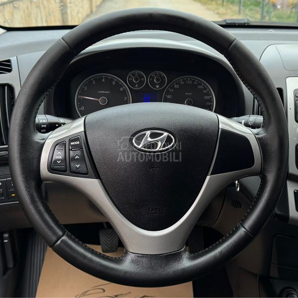 Hyundai i30 1.4 B