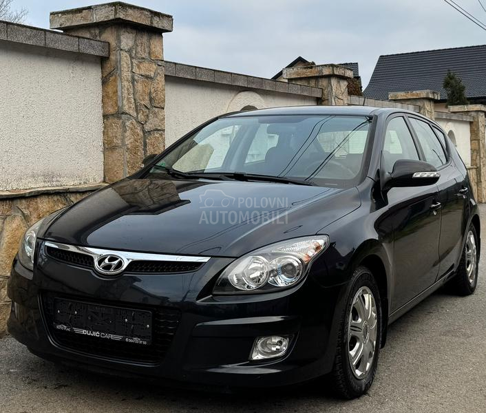 Hyundai i30 1.4 B