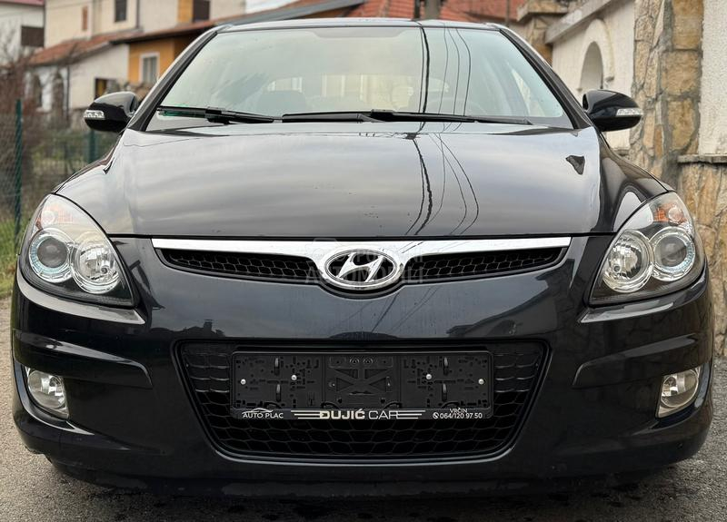 Hyundai i30 1.4 B
