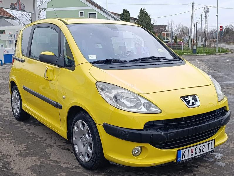 Peugeot 1007 