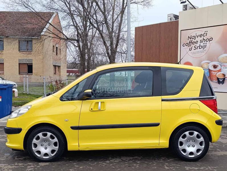 Peugeot 1007 