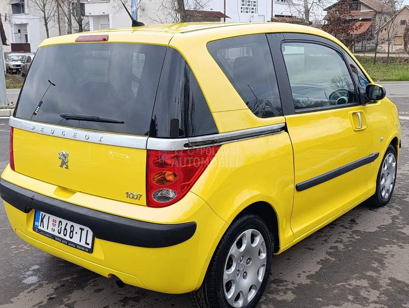 Peugeot 1007 