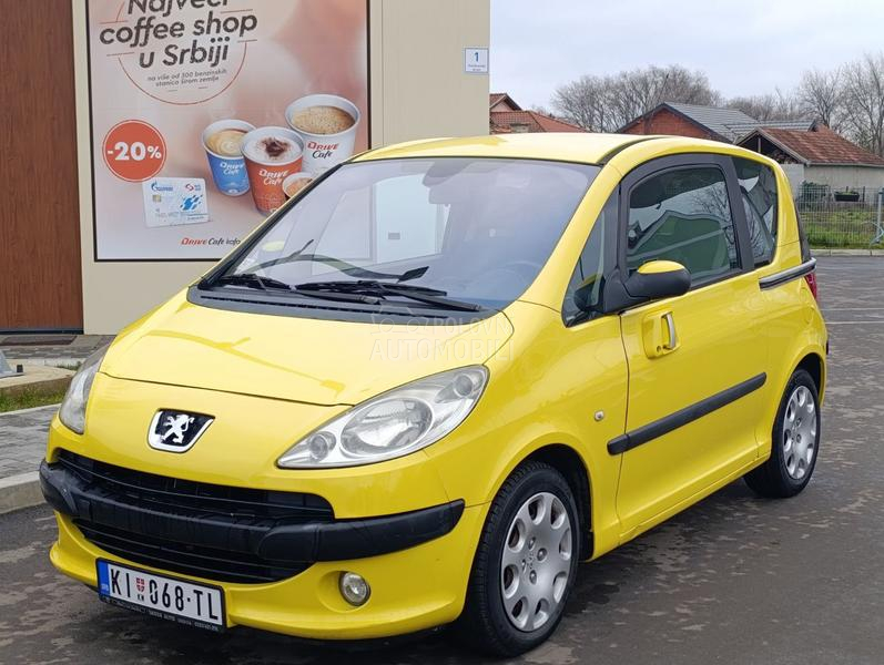 Peugeot 1007 