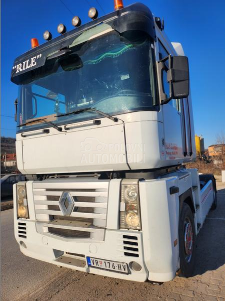Renault 440 MAGNUM 19.DXI
