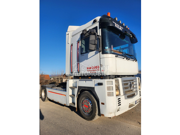 Renault 440 MAGNUM 19.DXI