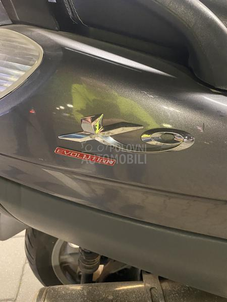 Piaggio X9 500 Evolution