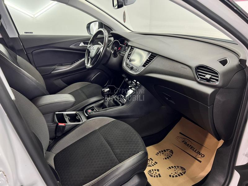 Opel Grandland X 
