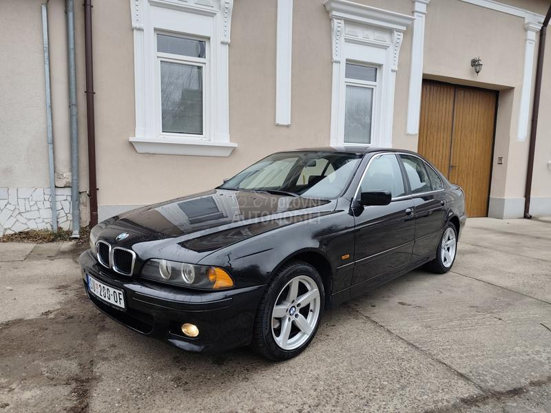 BMW 520 