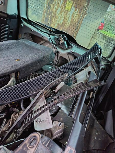 Delovi za Citroen C8 2003. god.