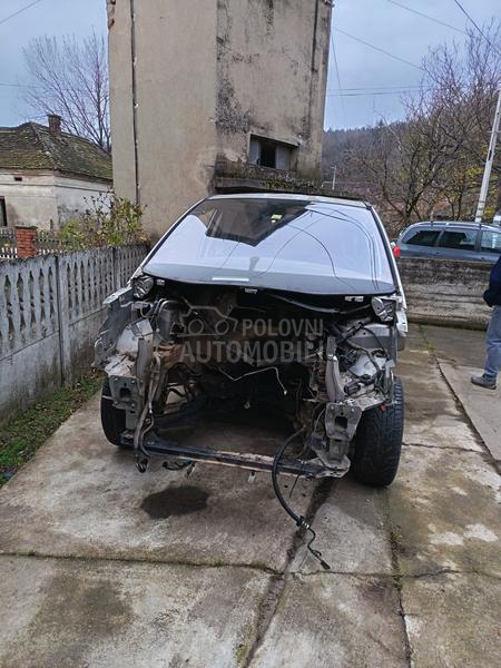 Delovi za Citroen C8 2003. god.